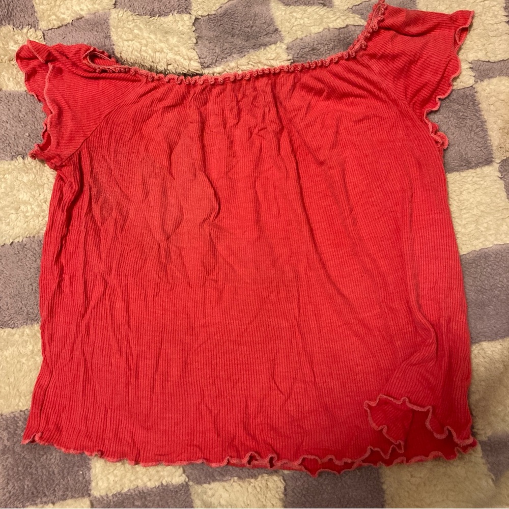 American Eagle red off the shoulder cropped top - large